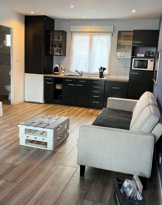 La Mirabella, Studio Avec Sauna Mirebeau-sur-Beze Εξωτερικό φωτογραφία
