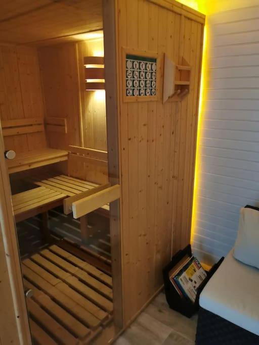 La Mirabella, Studio Avec Sauna Mirebeau-sur-Beze Εξωτερικό φωτογραφία